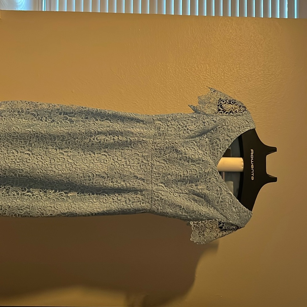 Antonio Melani size two lace dress! Classy and elegant!